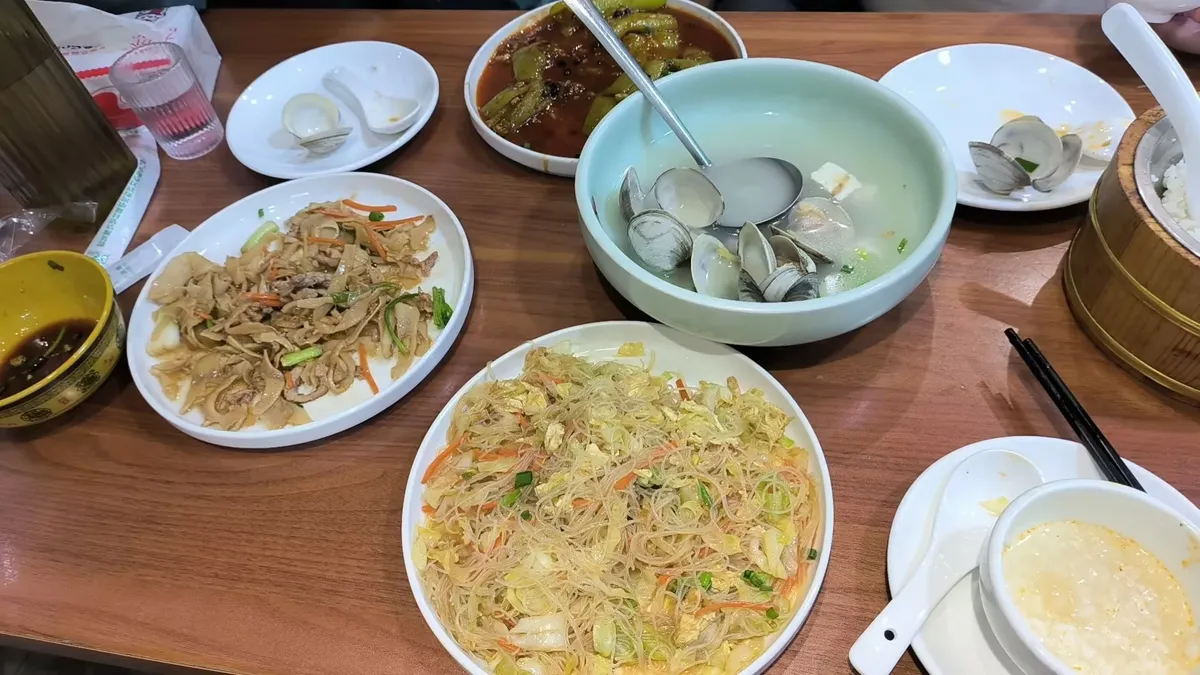 图9 饱餐