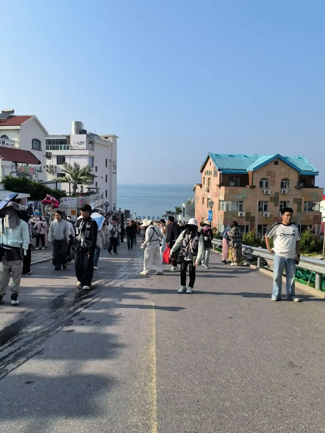 图7 火炬八街